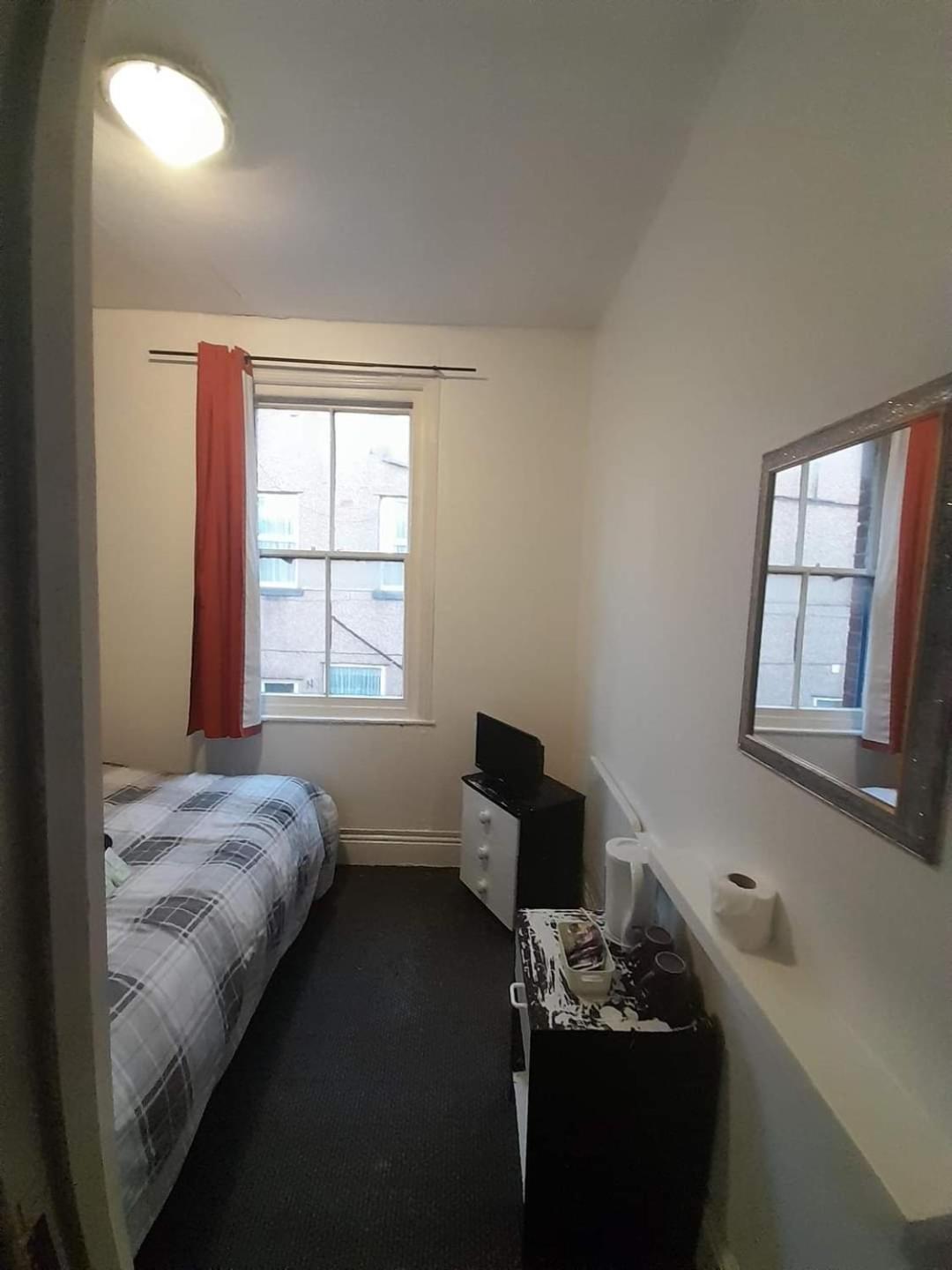 Myroomz Orchid Hotel بلاكبول المظهر الخارجي الصورة